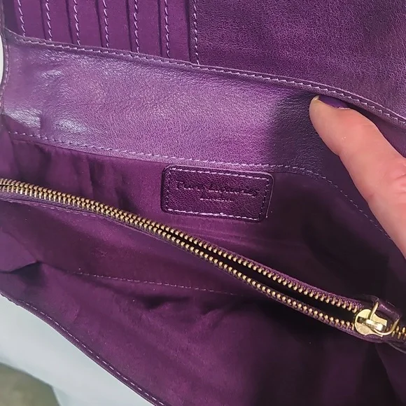Pure Luxuries London Purple Leather Wallet - Picture 4 of 5